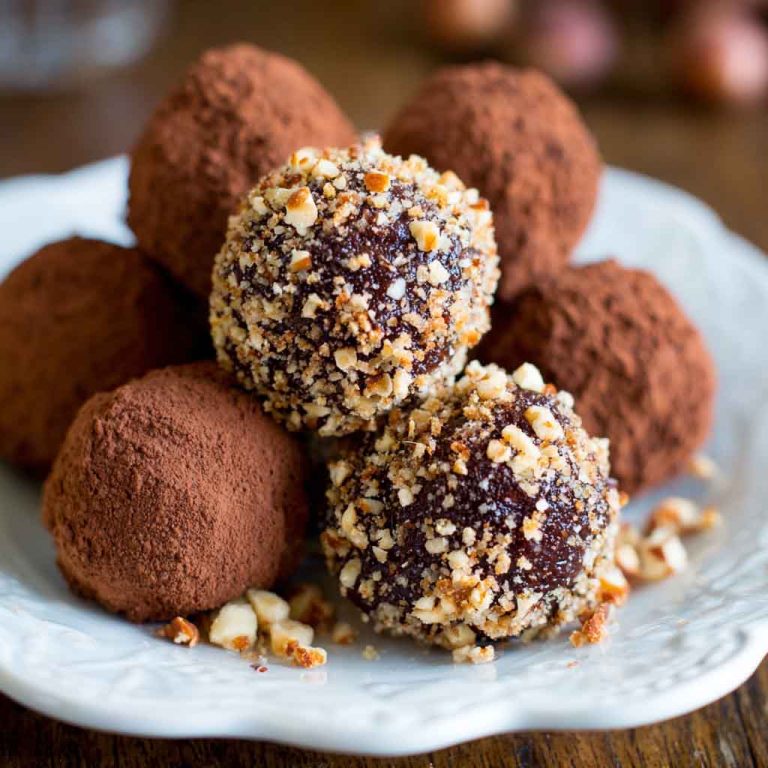 Homemade No-Bake Chocolate Hazelnut Truffles