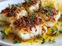 Baked cod with lemon and garlic, Mediterranean style, light and healthy.