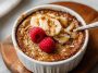 Snickerdoodle baked oats with cinnamon sugar topping, soft and fluffy.