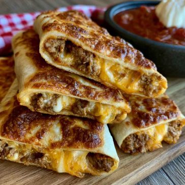 Cheesy taco sticks filled with seasoned beef and melted cheese.