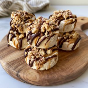 Frozen peanut butter yogurt bites – Bite‑sized frozen treats with creamy peanut butter and yogurt.