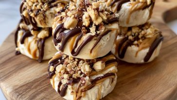 Frozen peanut butter yogurt bites – Bite‑sized frozen treats with creamy peanut butter and yogurt.